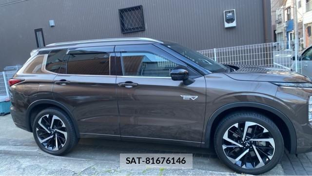 Mitsubishi OUTLANDER PHEV 2023-11 8280574-3