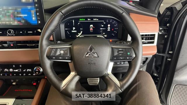 Mitsubishi OUTLANDER PHEV 2025-01 8280852-15