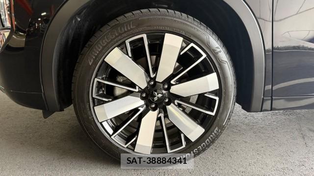 Mitsubishi OUTLANDER PHEV 2025-01 8280852-8