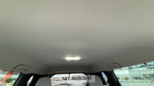 Mitsubishi OUTLANDER PHEV 2023-03 8281124-15