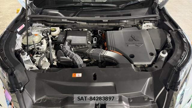 Mitsubishi OUTLANDER PHEV 2023-03 8281124-7