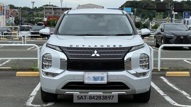 Mitsubishi OUTLANDER PHEV 2023-03 8281124-9