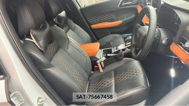 Mitsubishi OUTLANDER PHEV 2022-01 8281647-5