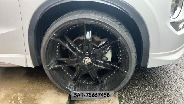 Mitsubishi OUTLANDER PHEV 2022-01 8281647-8