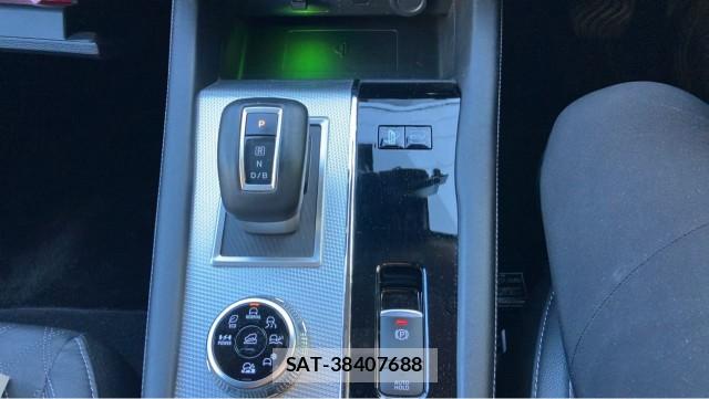 Mitsubishi OUTLANDER PHEV 2022-01 8281770-14