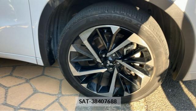 Mitsubishi OUTLANDER PHEV 2022-01 8281770-8