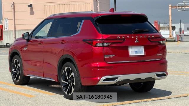 Mitsubishi OUTLANDER PHEV 2022-09 8281932-10