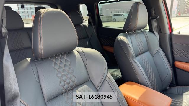 Mitsubishi OUTLANDER PHEV 2022-09 8281932-5