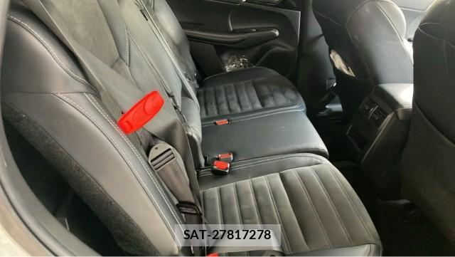 Mitsubishi OUTLANDER PHEV 2023-06 8282084-6