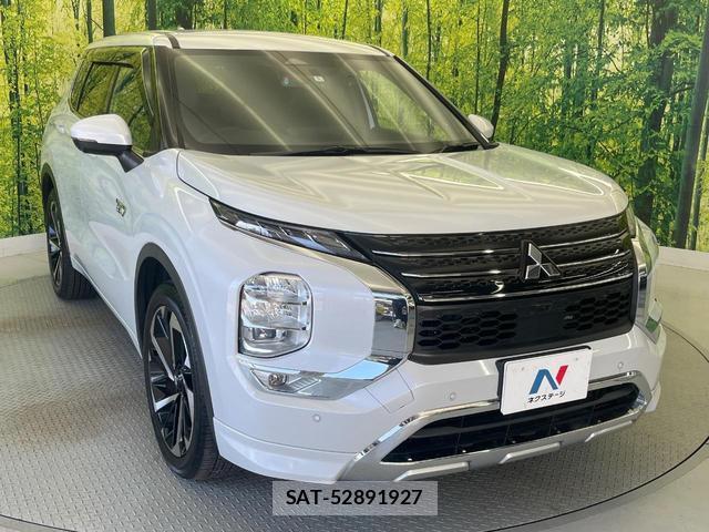 Mitsubishi OUTLANDER PHEV 2022-05 8283033-16