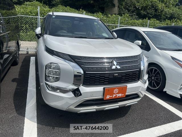 Mitsubishi OUTLANDER PHEV 2022-05 8283532-0