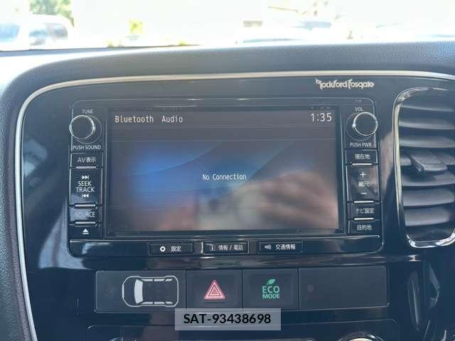 Mitsubishi OUTLANDER PHEV 2015-12 8284467-12