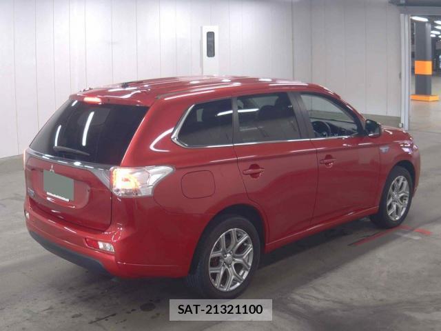 Mitsubishi OUTLANDER PHEV 2015-01 8284533-4