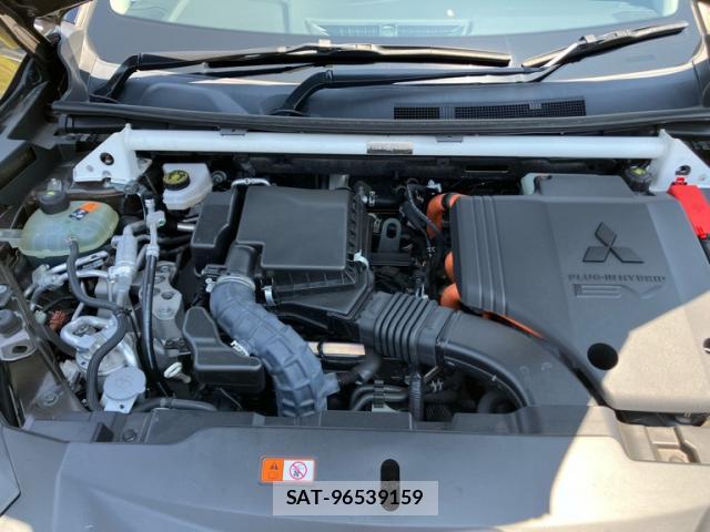 Mitsubishi OUTLANDER PHEV 2022-12 8285095-16