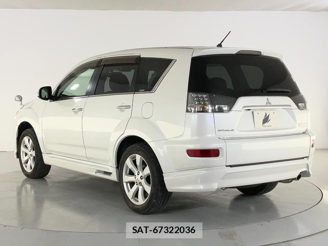 Mitsubishi OUTLANDER 2011-11 8284637-4