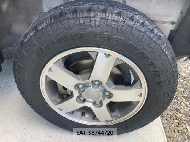 Mitsubishi PAJERO MINI 2010-10 8277491-12