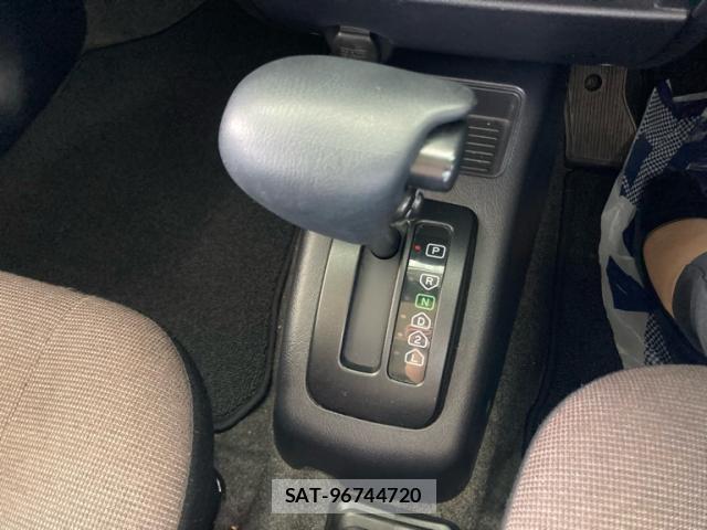 Mitsubishi PAJERO MINI 2010-10 8277491-16