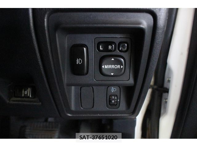 Mitsubishi PAJERO MINI 2009-06 8280395-17