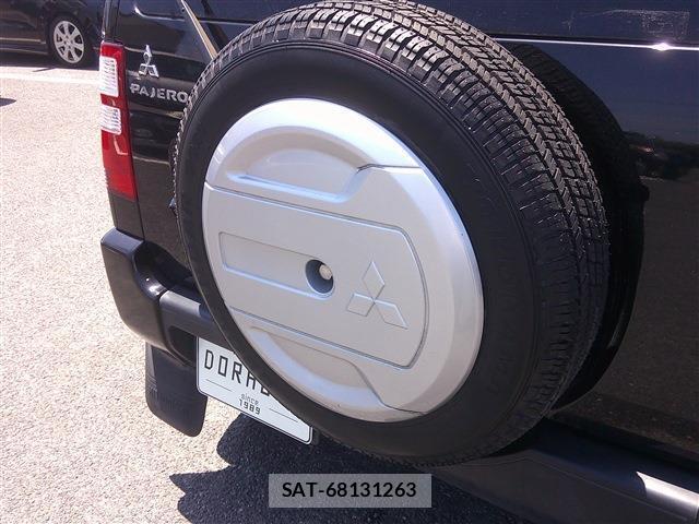Mitsubishi PAJERO MINI 2011-09 8281214-14