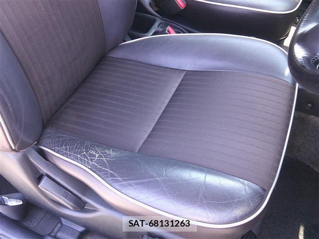 Mitsubishi PAJERO MINI 2011-09 8281214-15