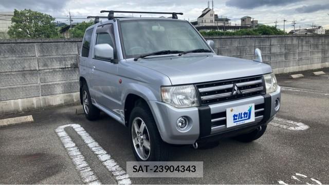 Mitsubishi PAJERO MINI 2011-06 8282476-11