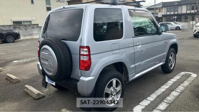 Mitsubishi PAJERO MINI 2011-06 8282476-12
