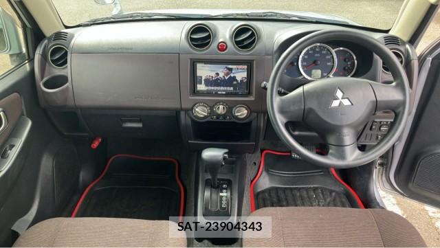 Mitsubishi PAJERO MINI 2011-06 8282476-2