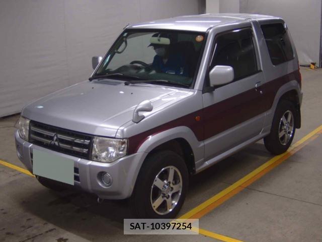 Mitsubishi PAJERO MINI 2011-11 8283896-0