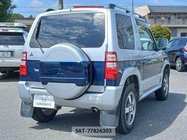Mitsubishi PAJERO MINI 2009-10 8283985-1
