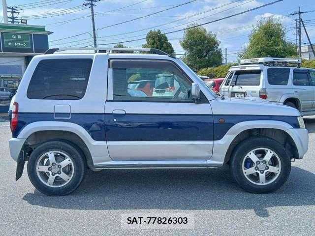 Mitsubishi PAJERO MINI 2009-10 8283985-2