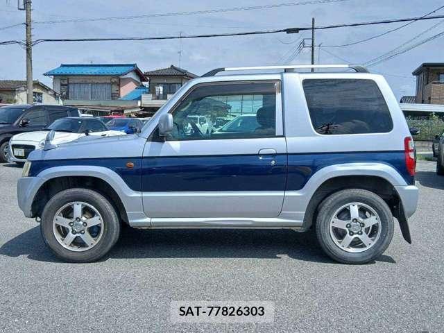 Mitsubishi PAJERO MINI 2009-10 8283985-3