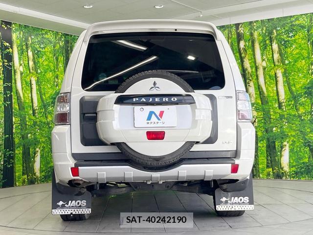 Mitsubishi PAJERO 2011-10 8279450-14