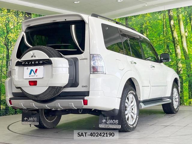 Mitsubishi PAJERO 2011-10 8279450-16