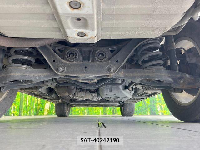Mitsubishi PAJERO 2011-10 8279450-18