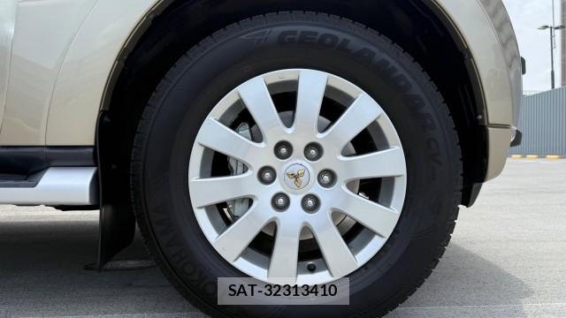 Mitsubishi PAJERO 2010-09 8282190-8