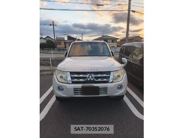 Mitsubishi PAJERO 2012-03 8283573-2