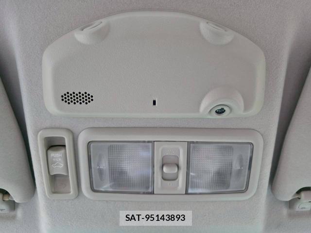 Mitsubishi PAJERO 2015-12 8284037-3