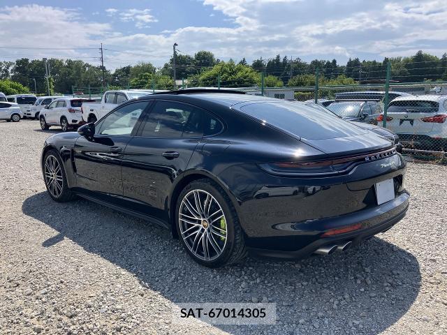 Porsche PANAMERA 2022-06 8278654-1