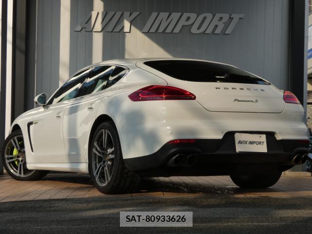Porsche PANAMERA 2014-11 8279146-1