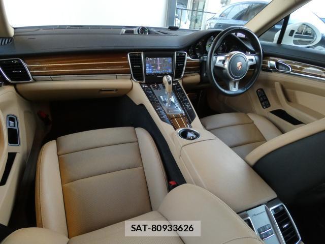 Porsche PANAMERA 2014-11 8279146-6