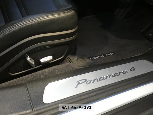 Porsche PANAMERA 2018-02 8280017-18