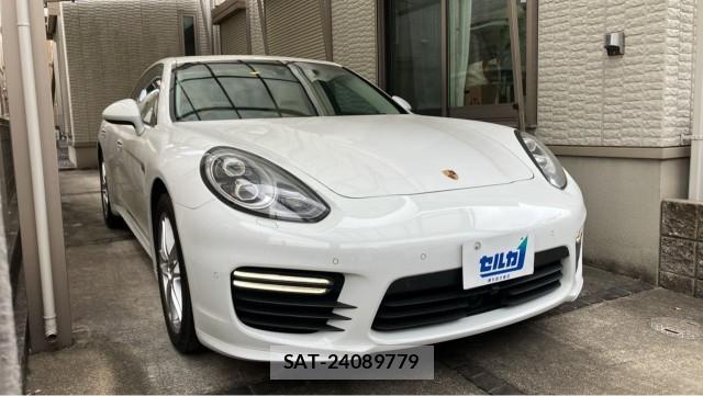 Porsche PANAMERA 2014-05 8280976-11