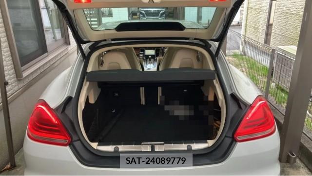 Porsche PANAMERA 2014-05 8280976-17