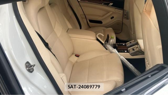 Porsche PANAMERA 2014-05 8280976-6