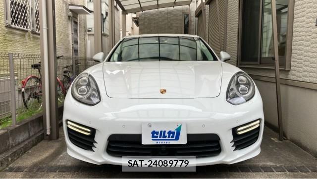 Porsche PANAMERA 2014-05 8280976-9