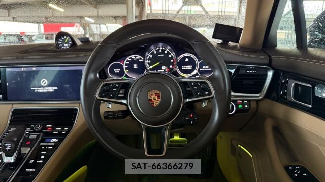 Porsche PANAMERA 2020-06 8281926-15
