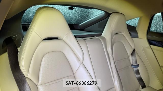 Porsche PANAMERA 2020-06 8281926-5