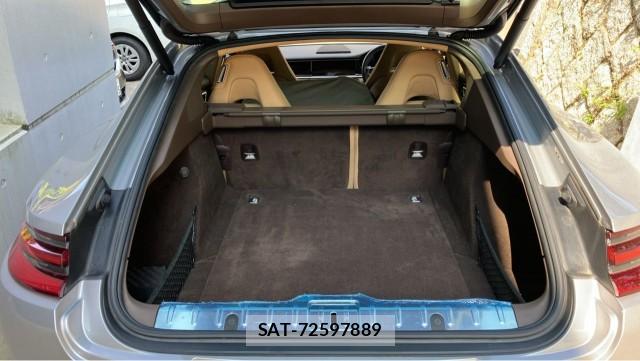 Porsche PANAMERA 2019-10 8282056-17