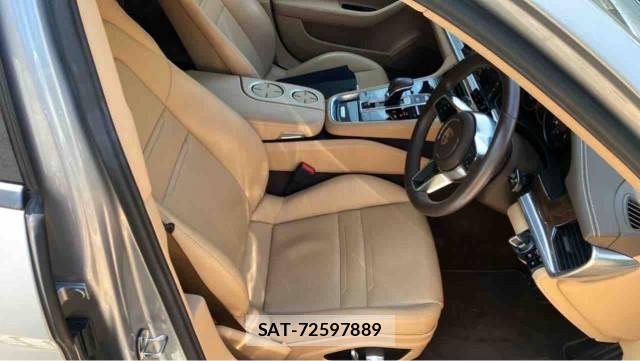 Porsche PANAMERA 2019-10 8282056-5