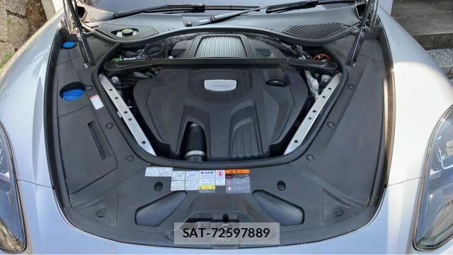 Porsche PANAMERA 2019-10 8282056-7
